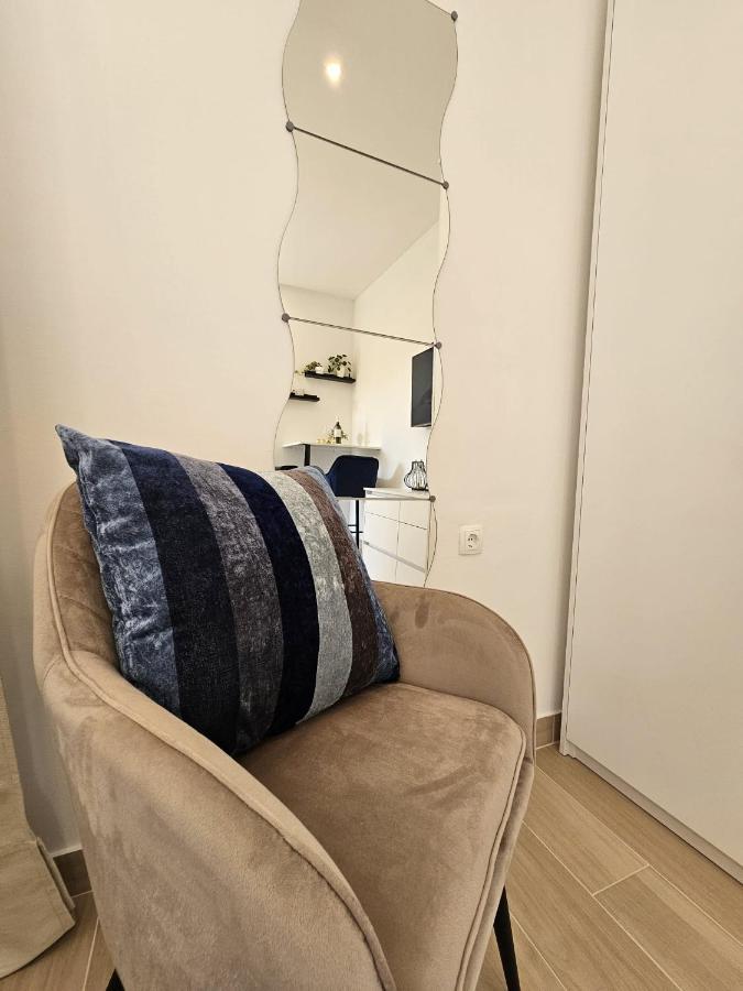 Studio Ivona Porec Luaran gambar